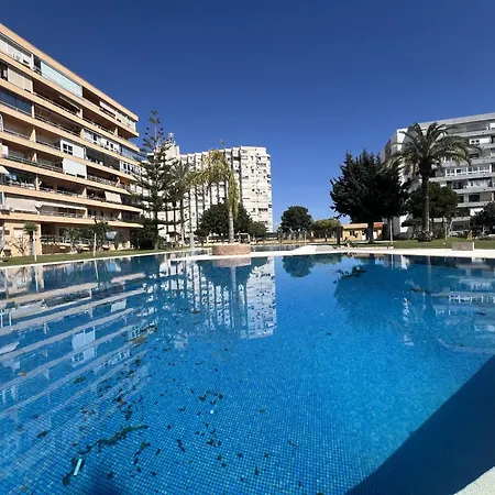 La Torre With Pool By Homing Апартаменти Торремолінос